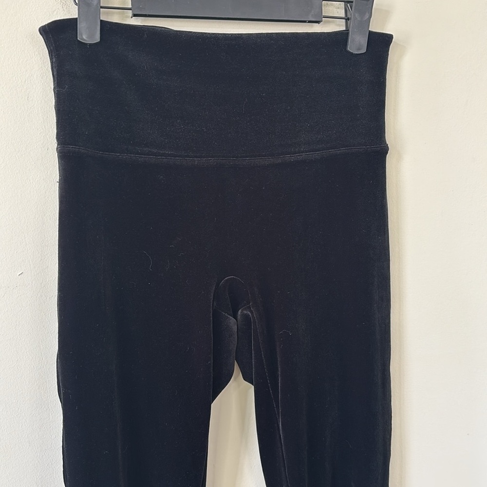 SPANX Velvet Leggings Black Size Large - Picture 5 of 10